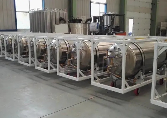 低溫容器 低溫容器