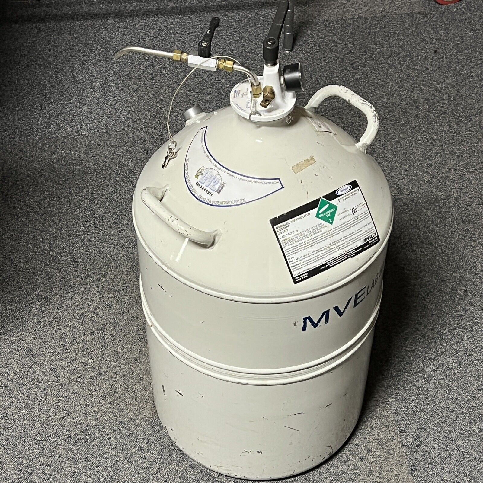 液氮罐使用 液氮罐使用